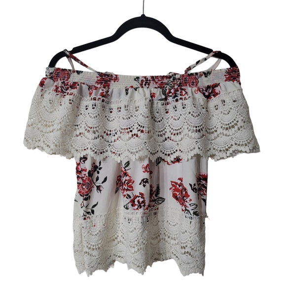 No Boundaries Tops - No Boundaries Red and White Lace Off The Shoulder Floral Blouse Sz M (7-9)